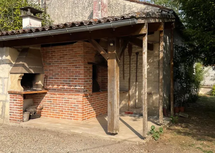 Longere Typique Charentaise *